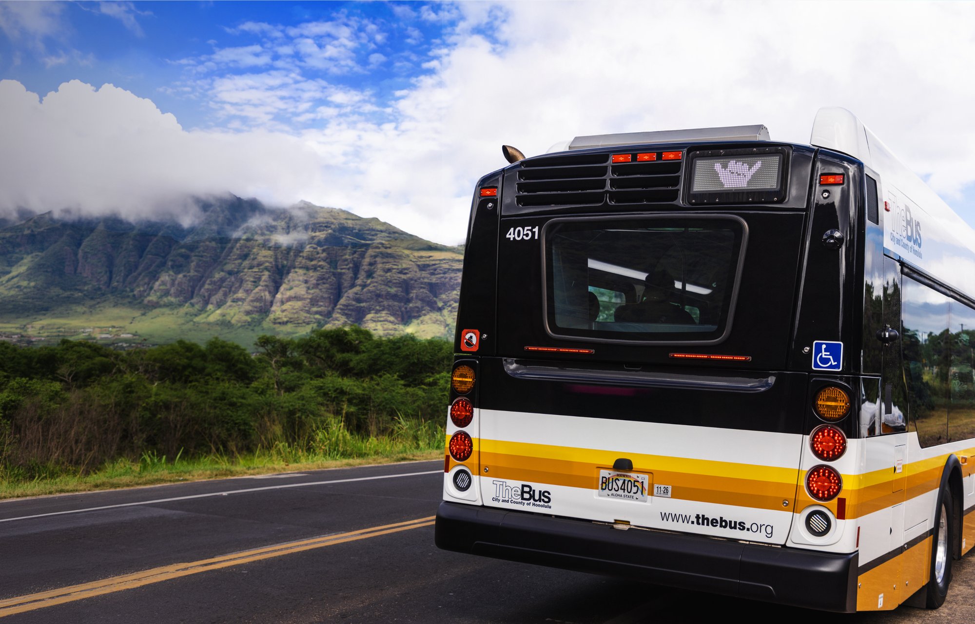 TheBus toward Waiʻanae